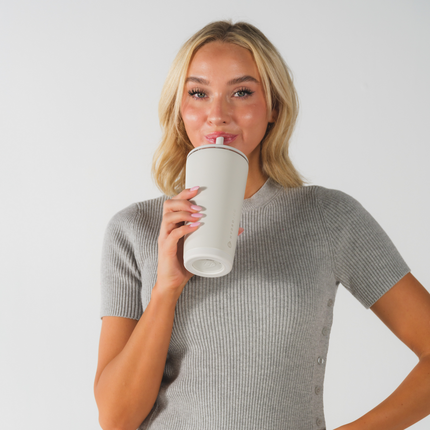 linen-20oz-592ml-y0 EverydayTumbler20oz.-Linen-WPI-1_1.png